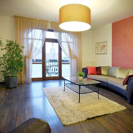 Corner Apartman Eger Exterior photo